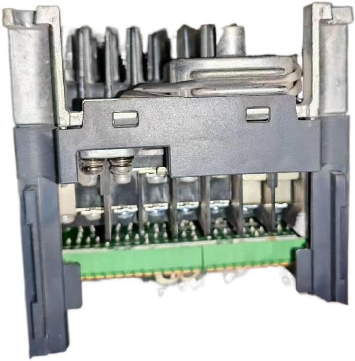 FR-A820-0.75K-1 AC Frequency Inverter 0.75kW Power 1-Phase 200-240V Input Compact Design for Small Appliance Motors Lightweight