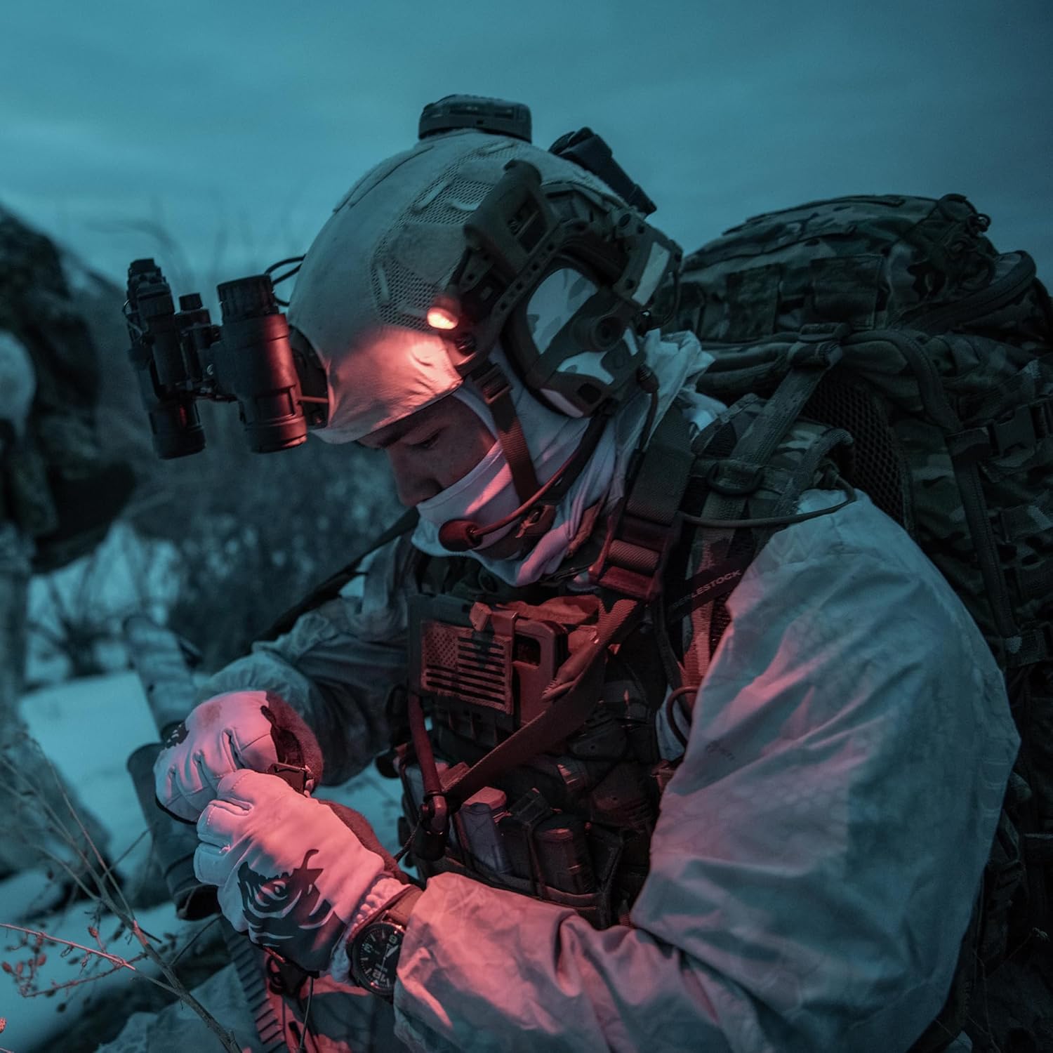 Princeton Tec Charge PRO Tactical RBI Maxbright LED Low-Profile Task Light with Flexible Neck, 55 Lumens, Water-Resistant, Essential Accessory for Fire Rescue, Military, Outdoors and Safety, Tan