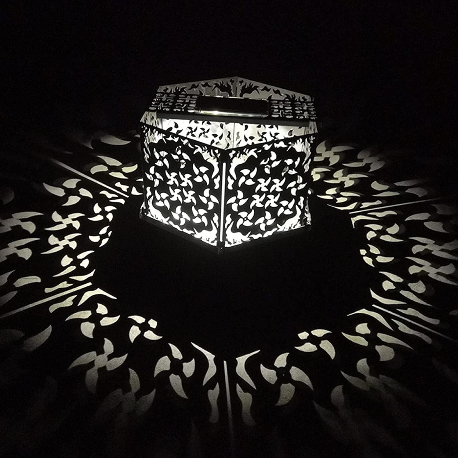 BBQ Grill Outdoor Portable Outdoor Fire Pits, Wood/Charcoal Burning Firepit Bowls, Bonfire Atmosphere Heating Lamp, Barbecue BBQ Grill Stove for Patio Backyard Garden Camping