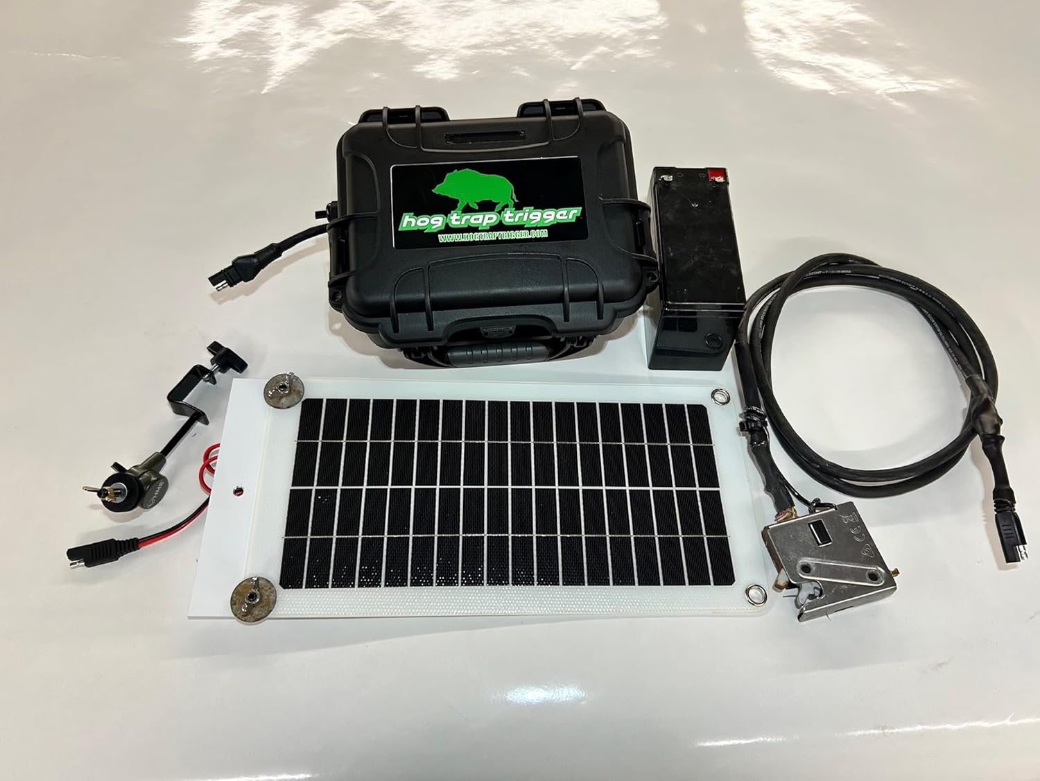 Hog Trap Trigger with Solar Charger
