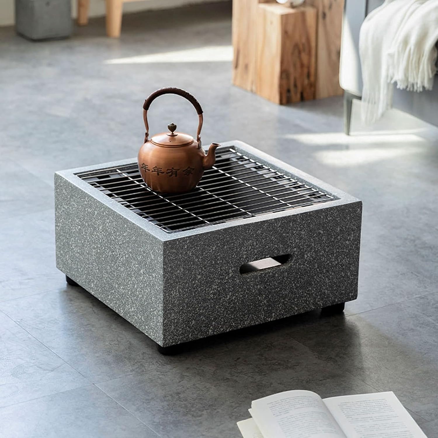 Fire Pit Terrace fire Pit, Outdoor Barbecue Wood Burning Brazier, with Grill, Spark Protection net, Poker