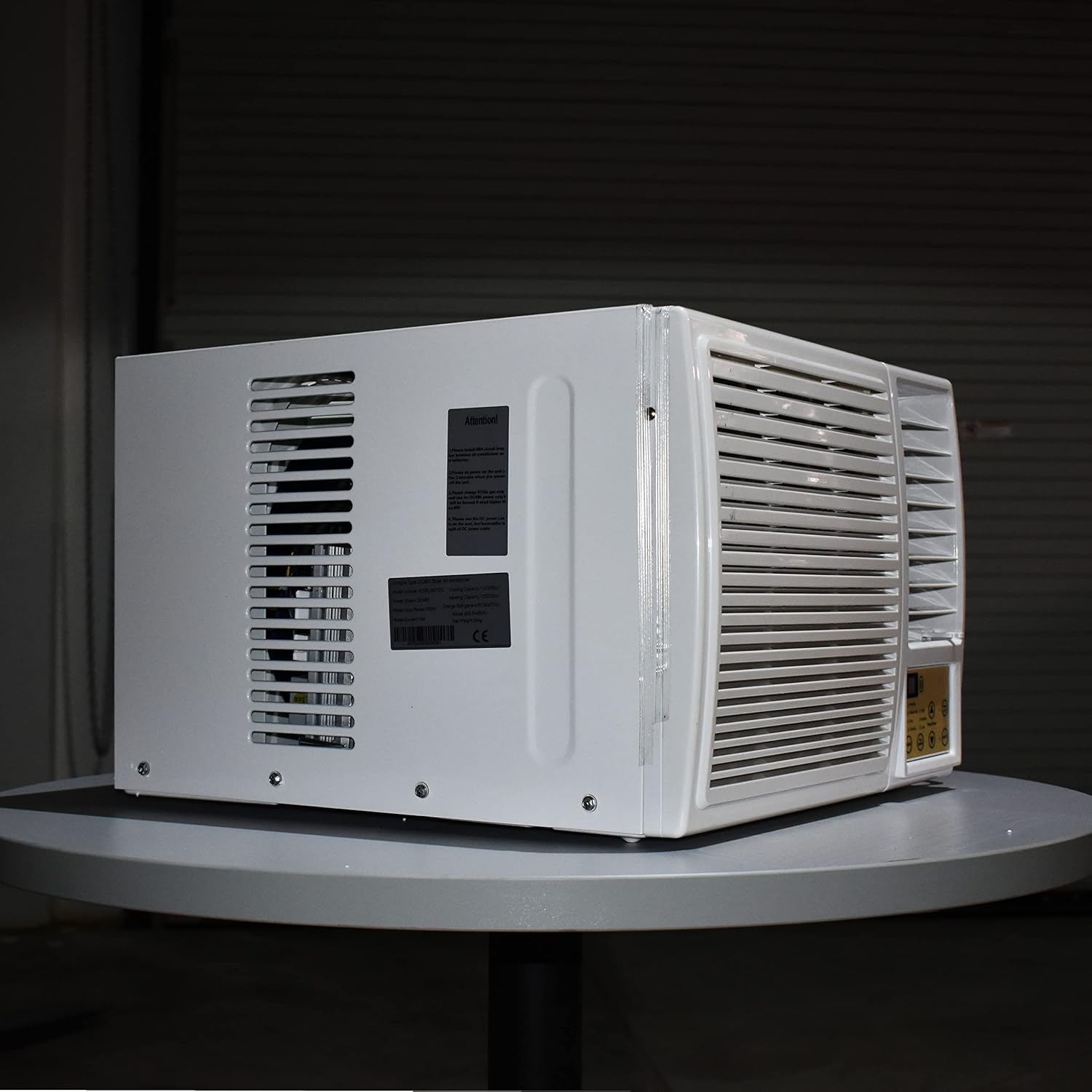 24V DC battery powered Window Air Conditioner 1/2-Ton Heat Pump (24V DC 6000 BTU/h)