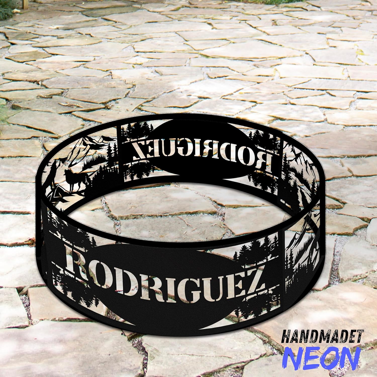 Personalized Wolf Fire Pit Ring Metal Custom Name 360 Degree Cutouts Wilderness Campfire Ring Stove Outdoor BBQs Backyard Camping Garden Decor Gifts Father's Day Campers