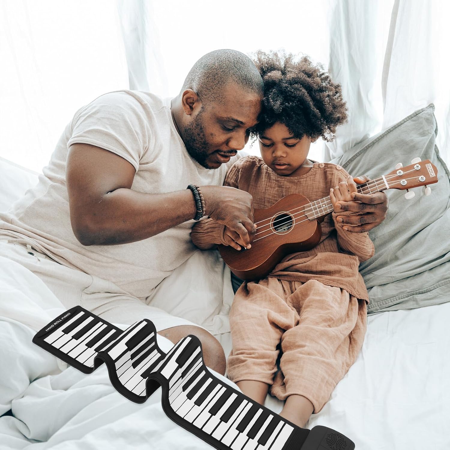 Generic Key Foldable Silicone Piano Keyboard for Beginners and Adults Portable Electronic Musical Instrument with Built-in Speaker Recording Tones USB Connectivity for Music Learning and