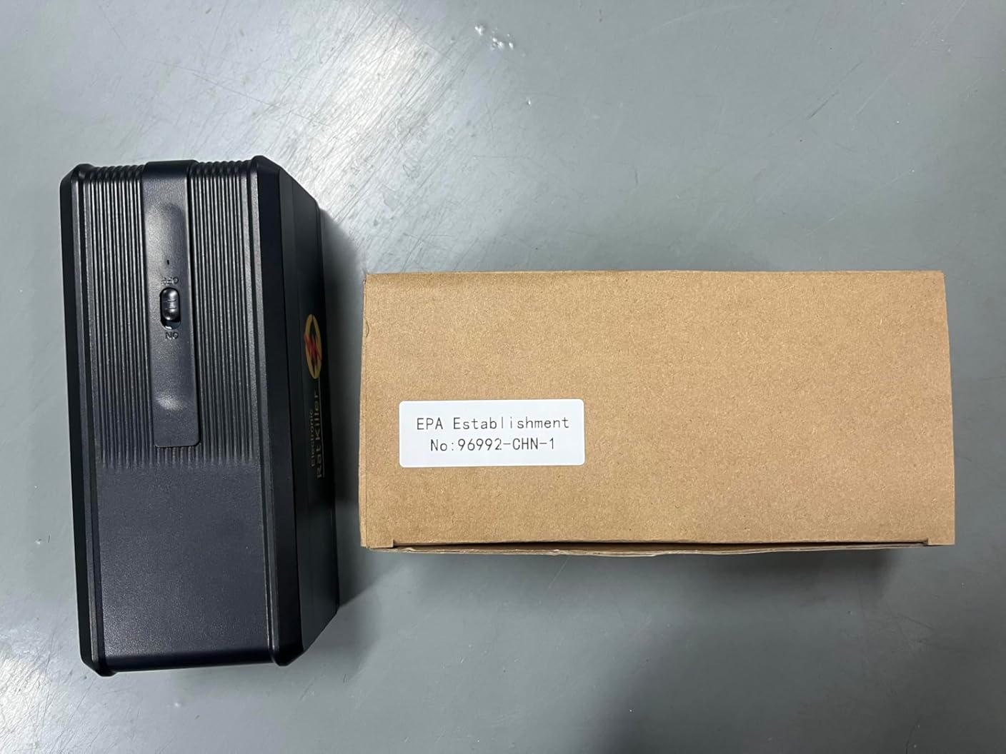 1Pack Electric Mouse Traps Indoor for Home, No-Touch Rat Trap with Powerful Voltage for House, Kitchens, Living Rooms, Garages, Reusable Rodent Trap Zapper for Rats Mice Chipmunks(Grey)