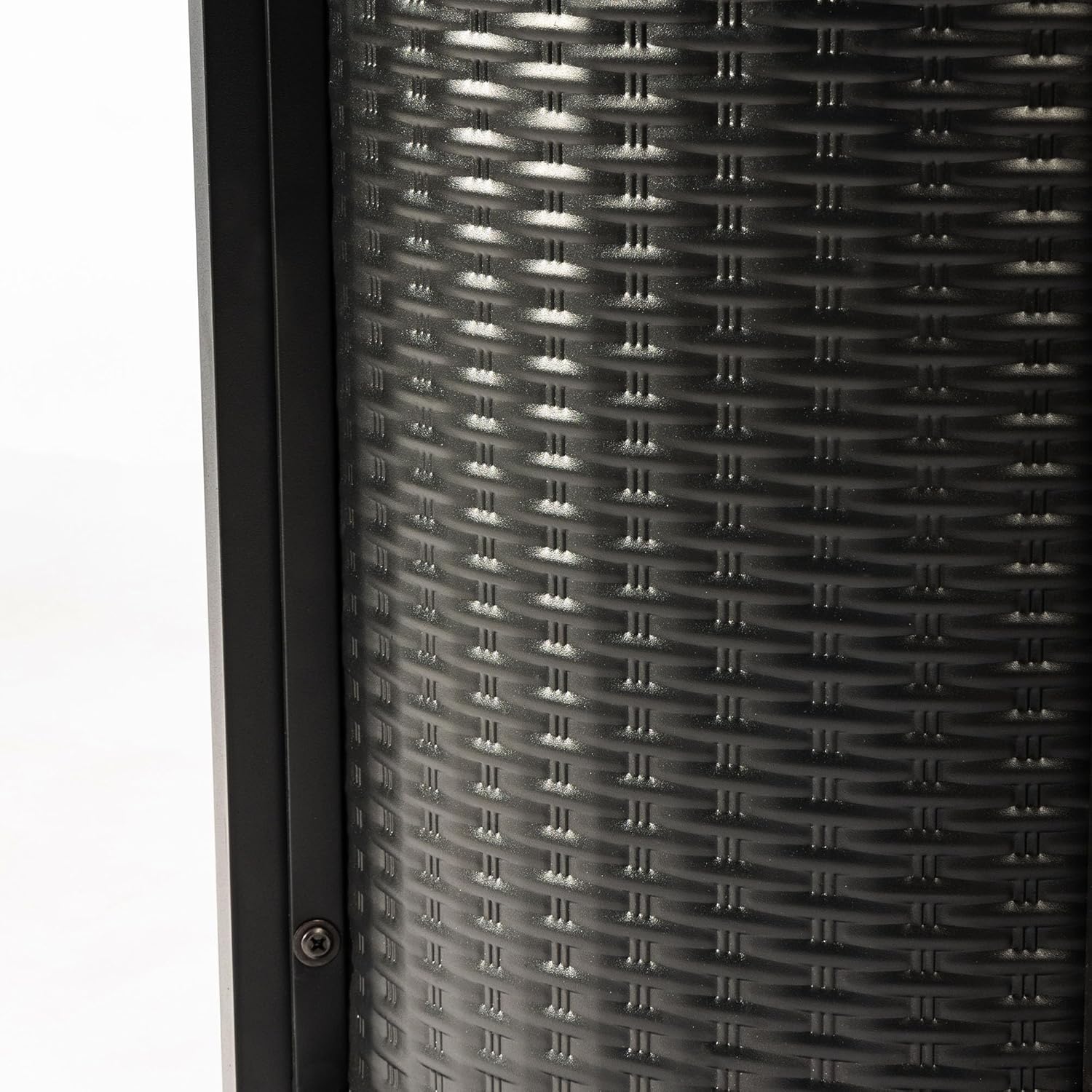 32-Inch Round Steel Fire Pit Table in Matte Black, Heavy-Duty Propane Heater Generates 50,000 BTU for Enhanced Outdoor Entertainment in Patio and Garden Spaces