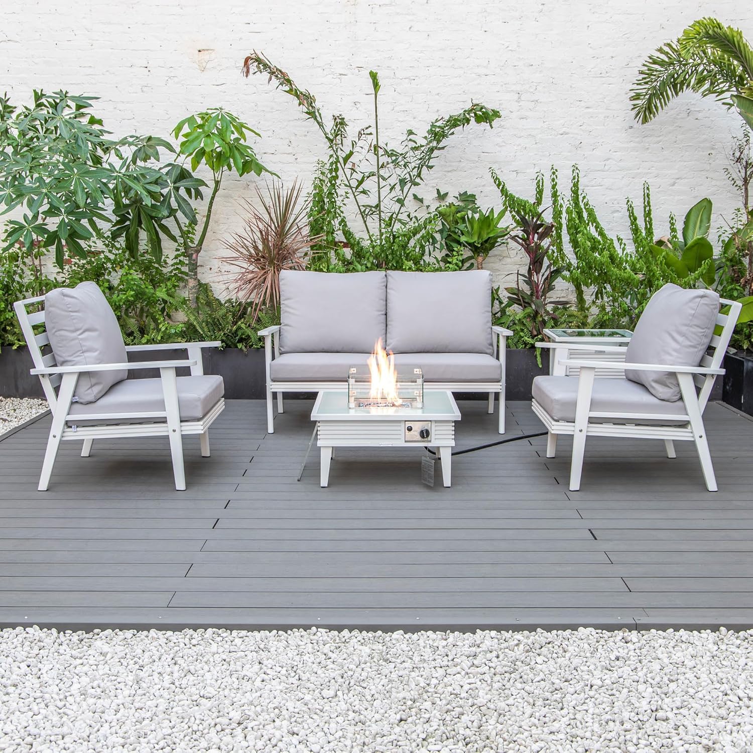 LeisureMod Walbrooke Modern Aluminum 5-Piece Patio Conversation Set with Outdoor Square Fire Pit Slats Design & Side Table Tank Holder, Light Grey