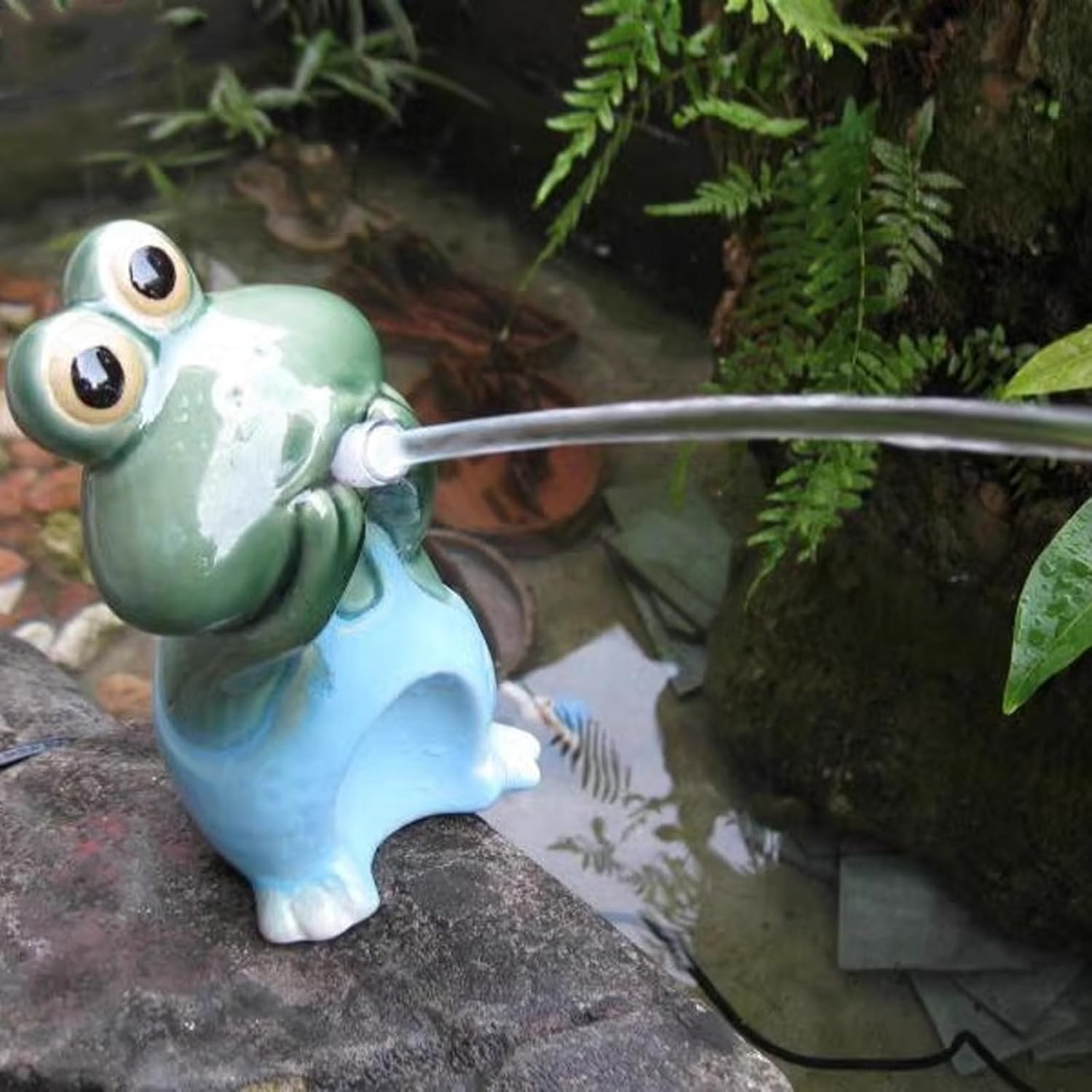 Garden Pond Spitters, Animal Pond Fountains, Automatic Circulation Water Landscaping for Koi Pond, Pool Fountains for Above Ground Pools, with Water Pump and Hose(8 * 6 * 16cm/3.1 * 2.4 * 6.3in)