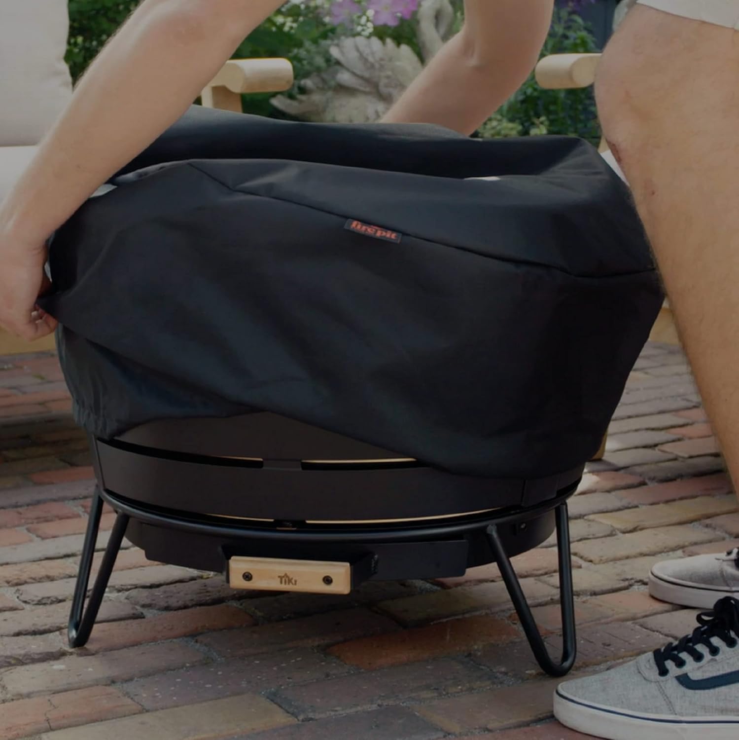 TIKI Brand Smokeless 24.75 in. Patio Fire Pit + TIKI Brand Fire Starter (20 Packs)