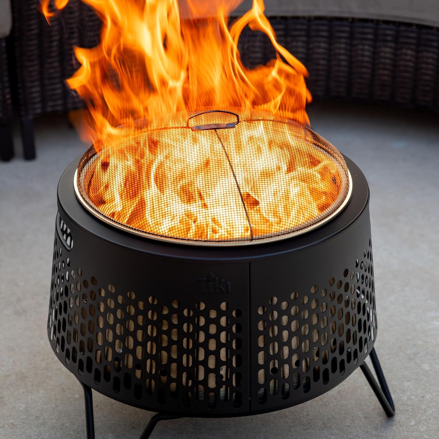 TIKI Social & Huddle Fire Pit Screen – 18