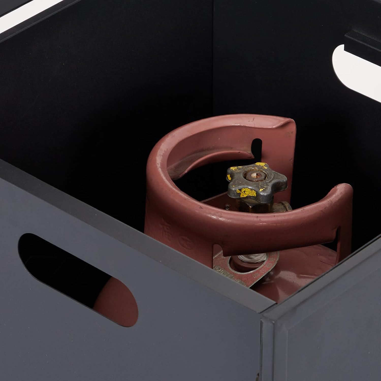 Propane Tank Cover Table, 16-inch Hideaway Table for Gas Fire Pits for 20 lbs Propane Tank Outdoor Gas Tank Storage Side Table for Gas Fire Pit Gas Grill Griddle Propane Stoves, (Black)