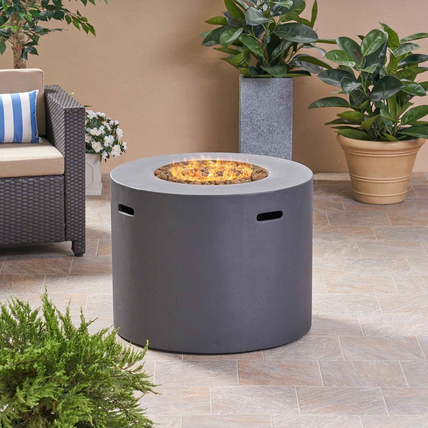 31 Inches Round Dark Grey Fire Pit – 40,000 Btu Outdoor Propane Fire Pit with Lava Rocks, Patio, Backyard, and Camping – Durable Stylish (1 Doors)