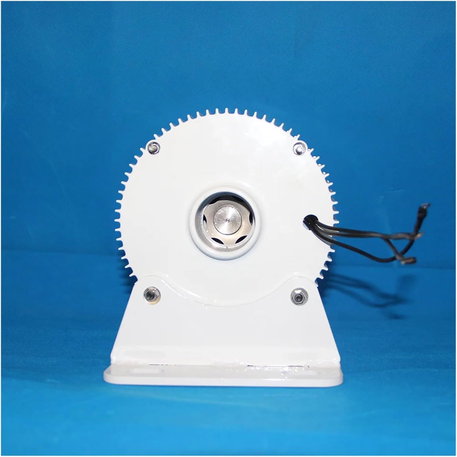 Low Speed Wind Turbines Generator 500w 600w 12V 24V 48V Gearless Permanent Magnet Generator AC tors Wind Turbine DIY Industrial Energy(with Base,12V_600W)