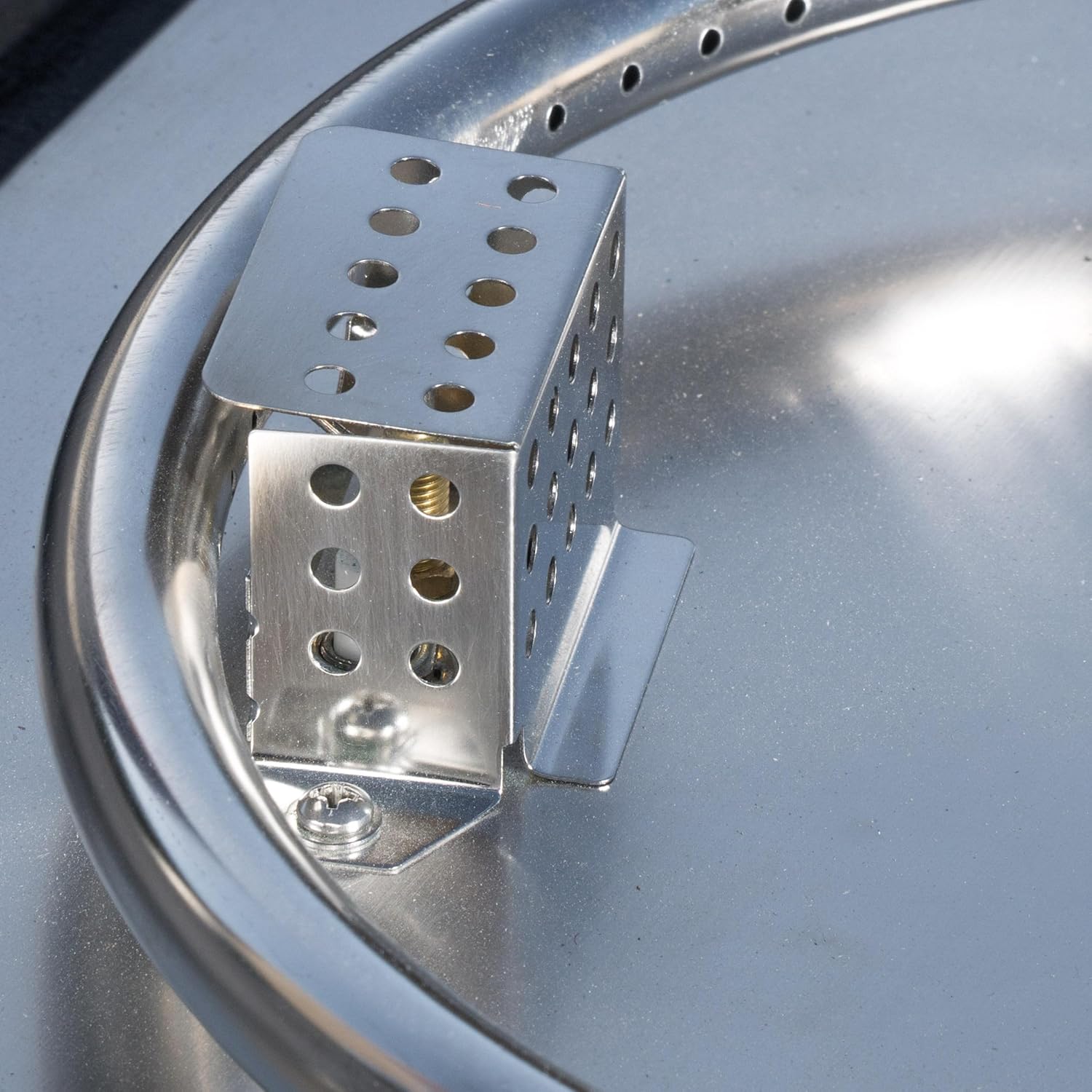 32 Inch Square Propane Fire Pit Table, 40,000 BTU Outdoor MGO Fire Pit in Grey, Wood Pattern Design for Patio Backyard Garden, Gas Fire Pits for Outside Use, Only Table (Not Included Cover & Propane)