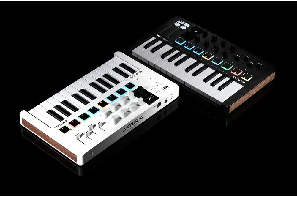 Arturia 231501 MiniLab 3 25-Key MIDI Controller Keyboard White (Renewed)