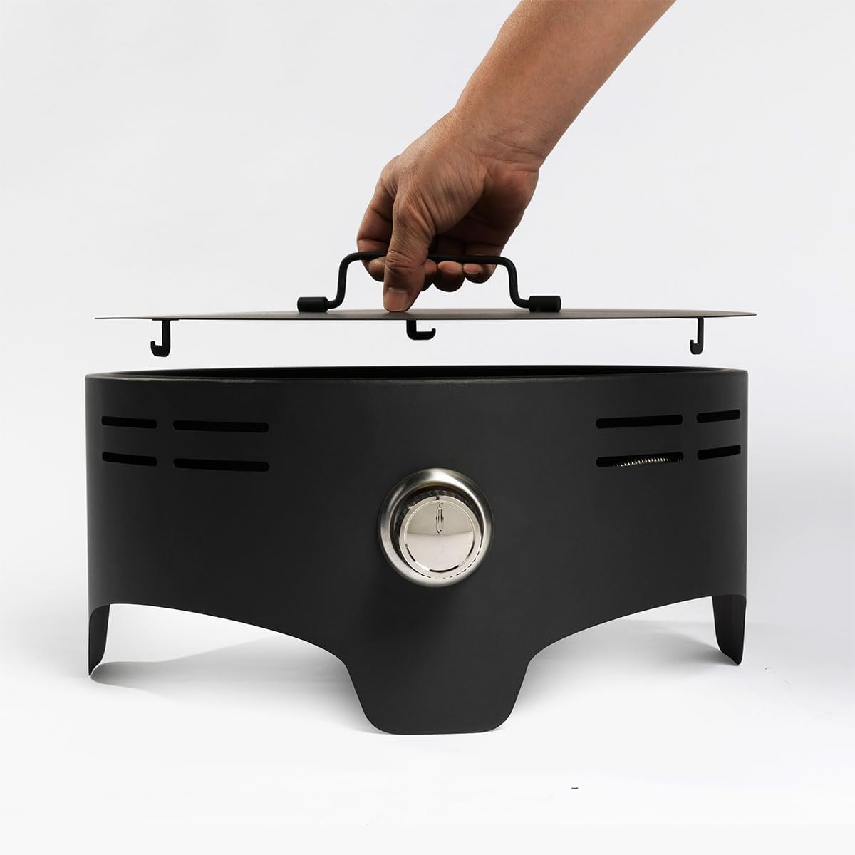 15'' Round Camping fire Pit with Lcokable Cover Lid as Portable Handle, 40,000 BTU Round Tabletop Propane Gas Fire Pit, Black