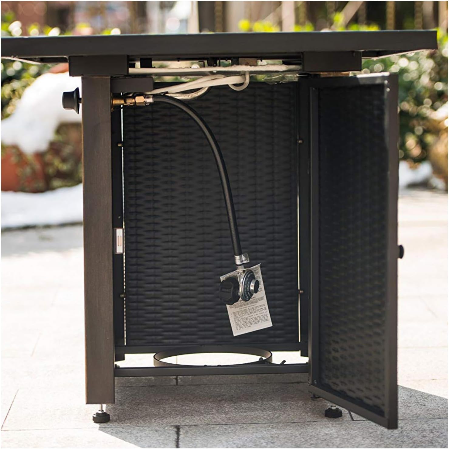 28 Inch Outdoor Square Propane Fire Pit Table, Wicker-Look Gas Fire Pit with 50,000 BTU Heat Output, Rust-Resistant Steel, Outdoor Dining and Heating Table with Lava Rocks and Lid