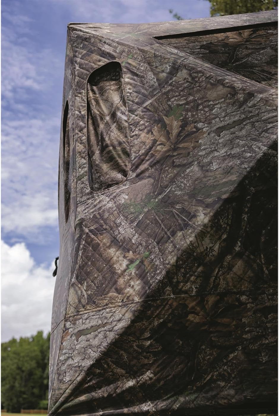 Guide Gear 6' Tripod Hunting Tower Blind, 2-3 Man Stand Elevated, Hunting Gear Equipment Accessories, 6X 6'
