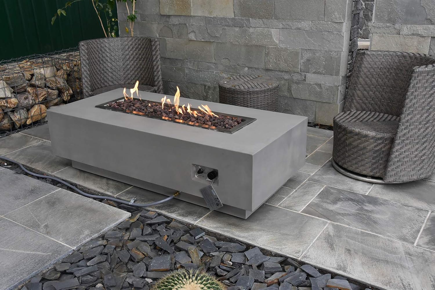 Elementi Granville Concrete Fire Table Natural Gas Outdoor Fire Pit Concret Patio Fireplaces Garden Furniture (Light Grey)