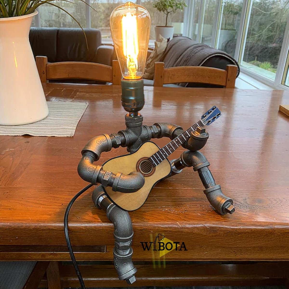 Steampunk Industrial Guitar Lamp - Unique Table Lamp/Desk Lamp with Edison Bulb, Vintage Decorative Lamp for Men, Guitar Lovers & Musicians, Creative Unusual Music-Themed Gift