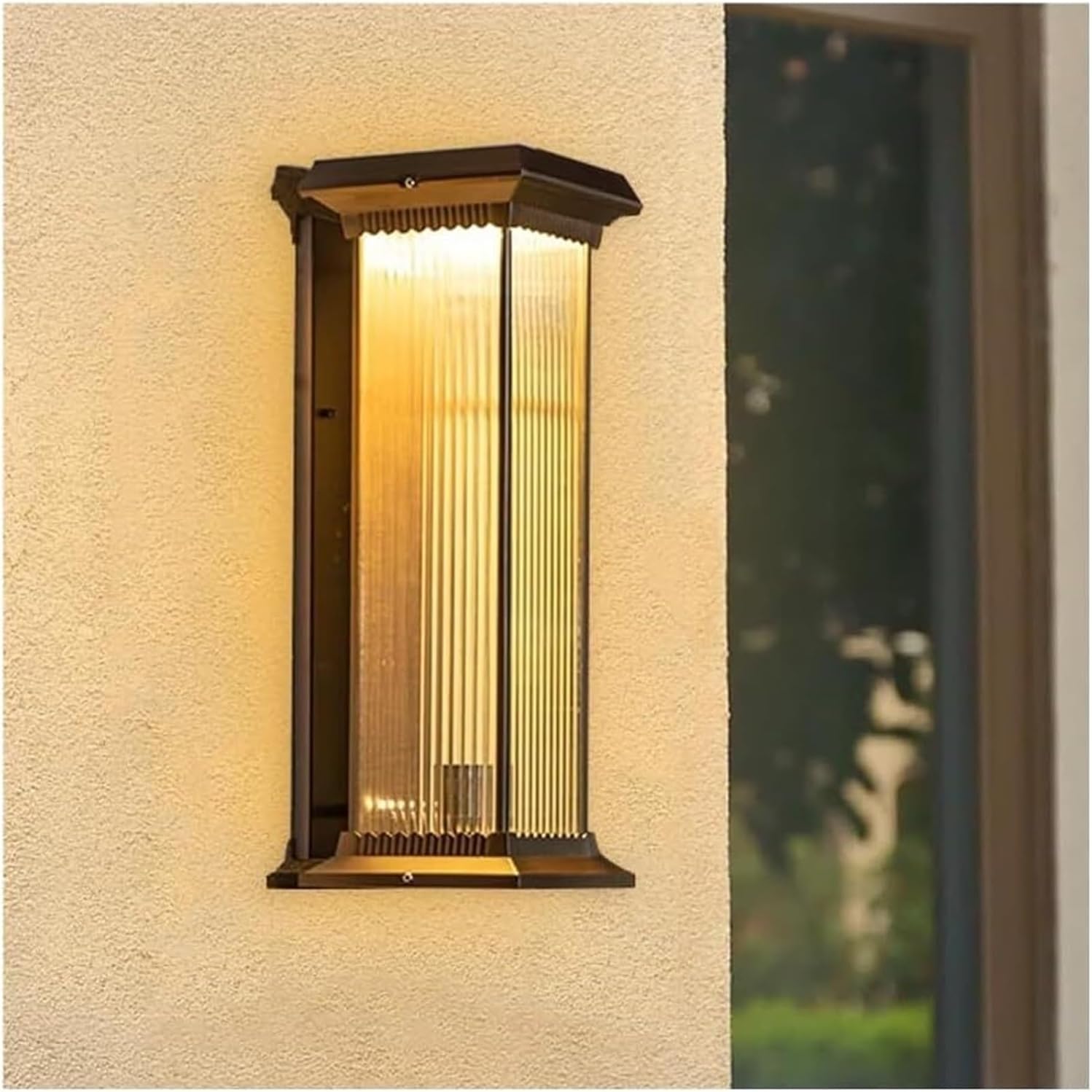 Outdoor Solar Wall Lamp, Aluminum Glass Wall Lamp, Strip Wall Lamp, Suitable for Front Doors and Garages of Houses