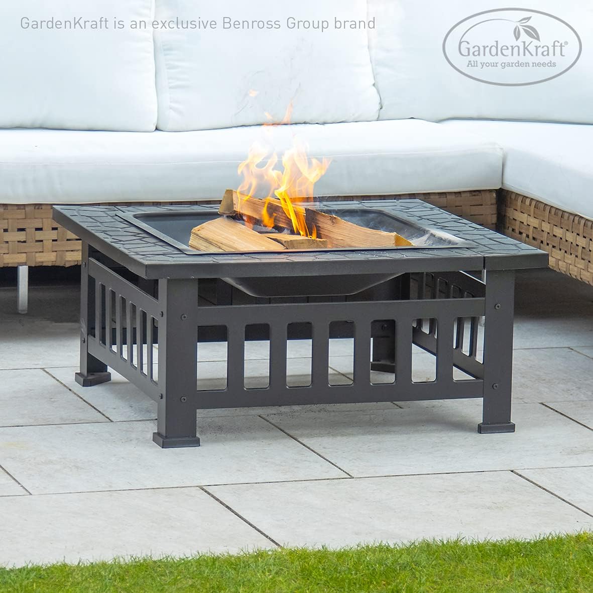 19609 3 in 1 Outdoor BBQ, Firepit & Ice Bucket/Stylish Outdoor Heater With Table Space/Burn Logs Or Charcoal/Includes Mesh Pit Cover, Stoker & PVC Grill Cover / 81cm x 81cm x 53cm
