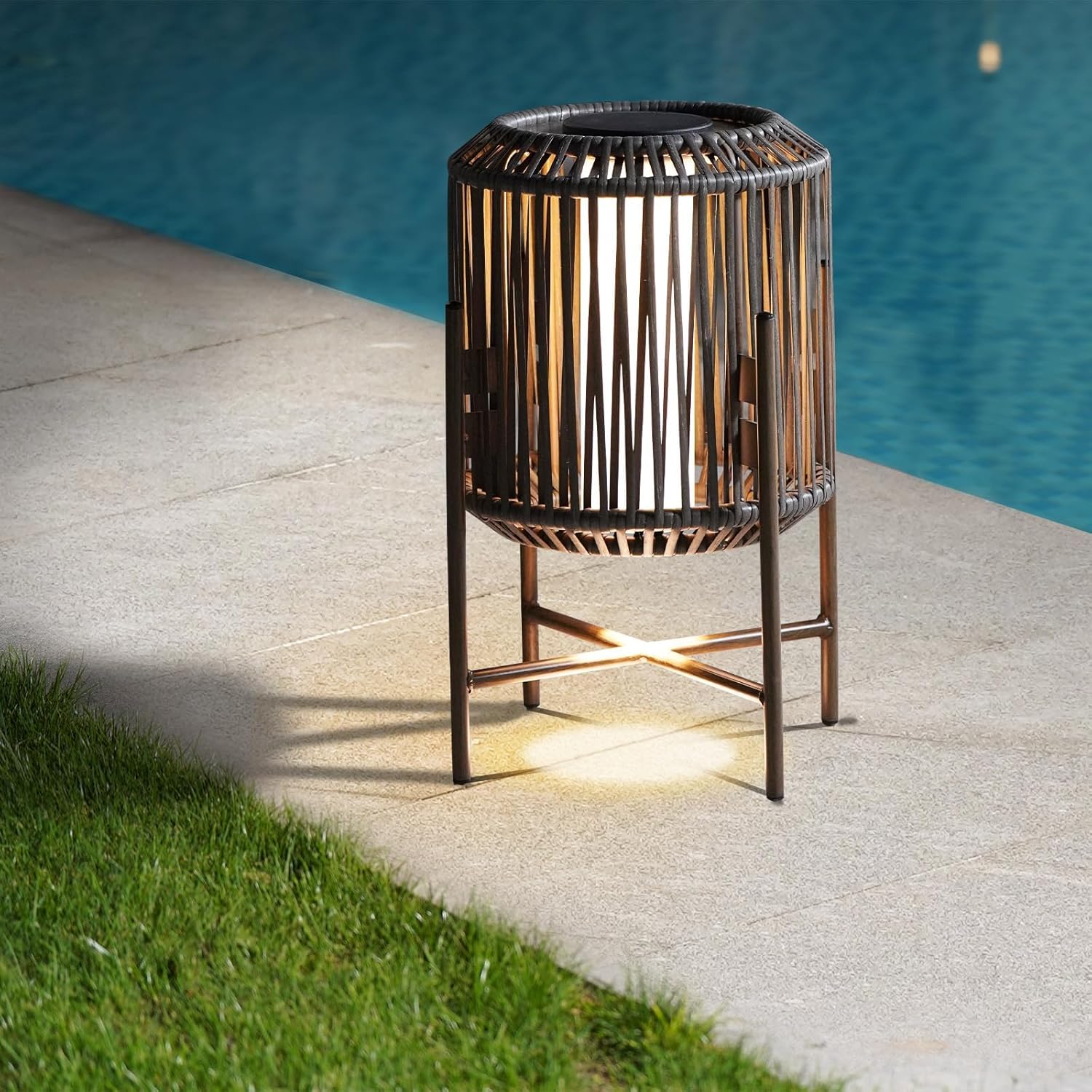 Solar Yard Mordern Floor Lamp, 22