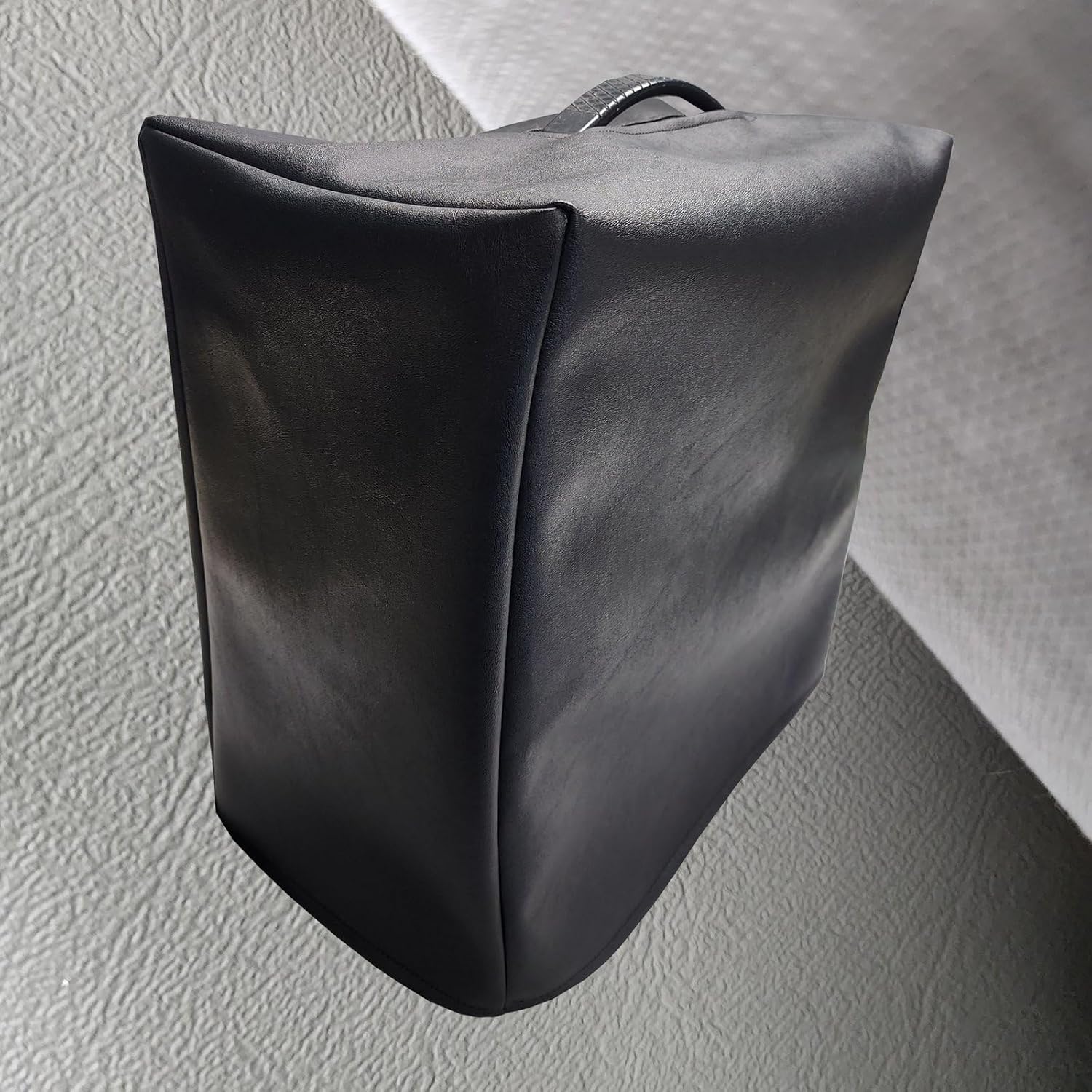 DCFY Ultimate Guitar Amplifier Cover for Line6 Catalyst 60 Amp | Premium Synthetic Leather: Cloudy-Gray| Made in the US