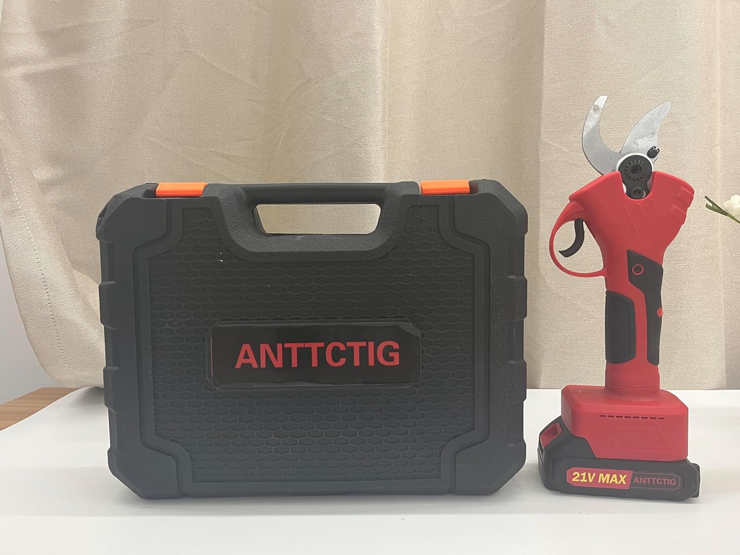 ELECTRIC PRUNING SHEARS