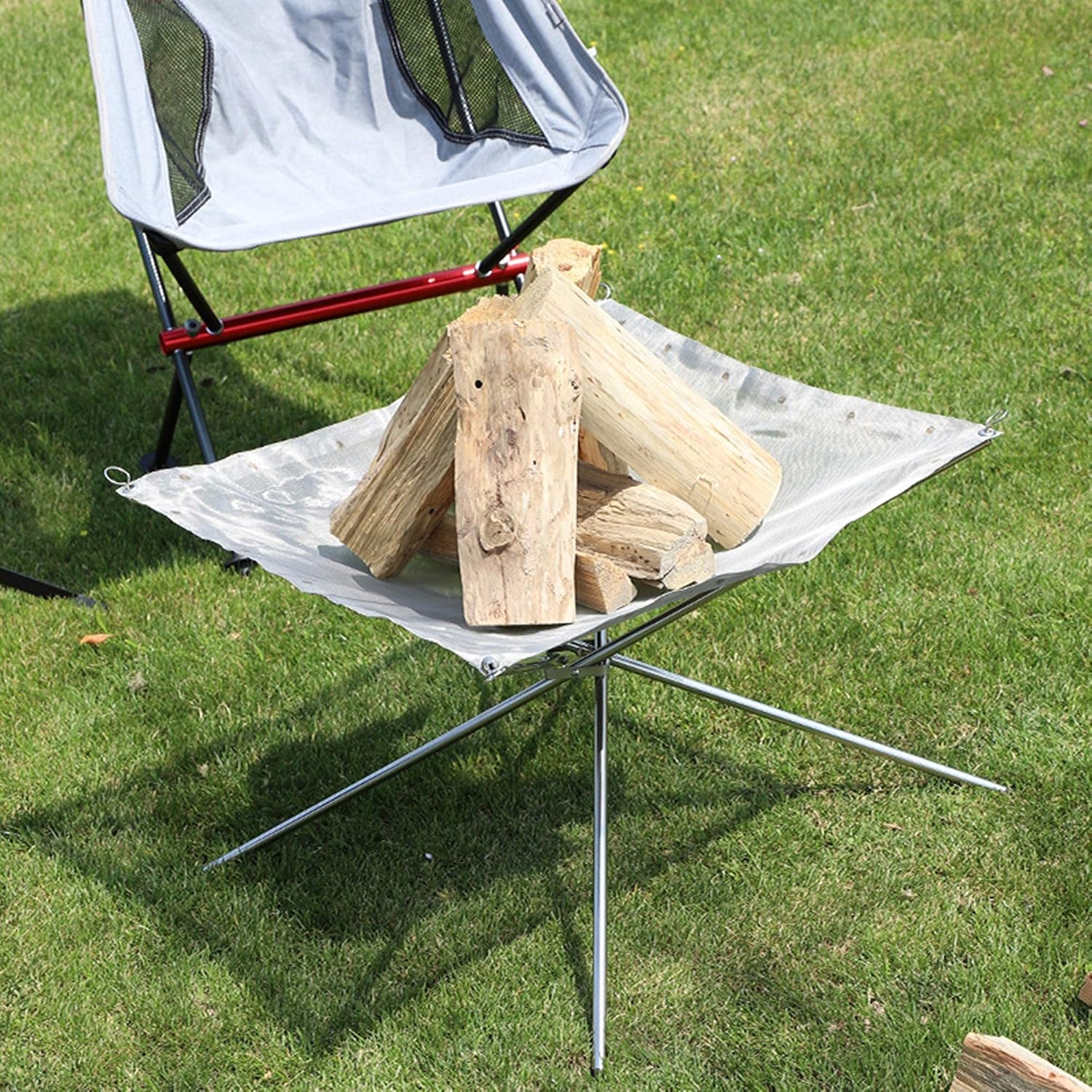 Outdoor Fire Pit Heater for Halloween Party,Garden Wood Burning Fire Pit,Folding Stainless Steel Mesh Fireplace,Camping Firepit with Carrying Bag