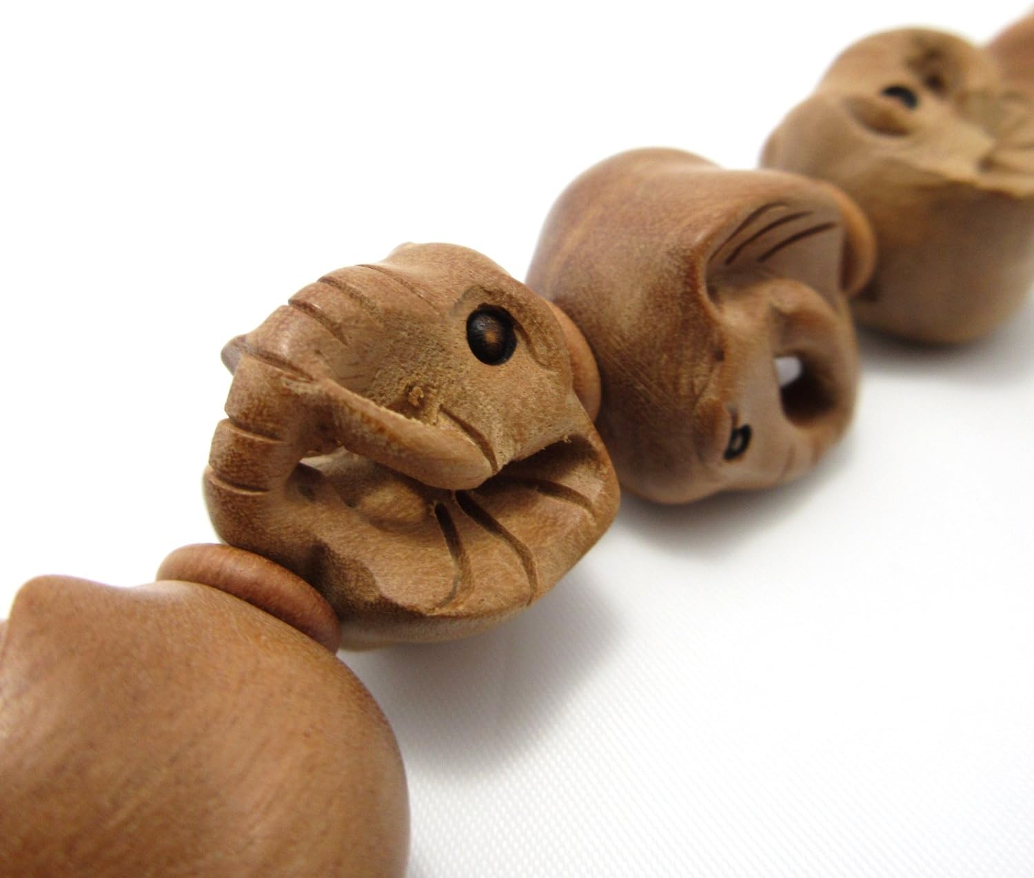 京都あさひ屋 Elephant Wood Carving with Red Tiger Eye Japanese Juzu Buddhist Prayer Beads Handemade in Kyoto JUA33