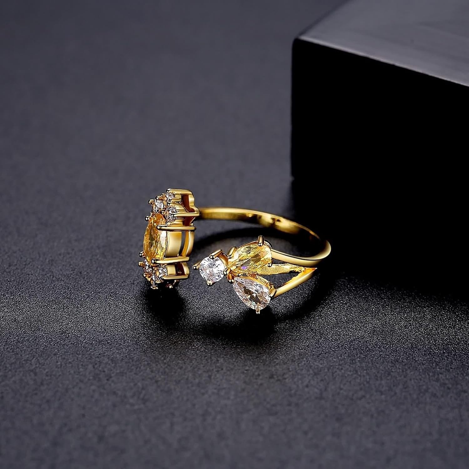 18 Karat Yellow Gold Ring, Wedding Band Women Citrine Moissanite Open Gold Jewelry for Bride