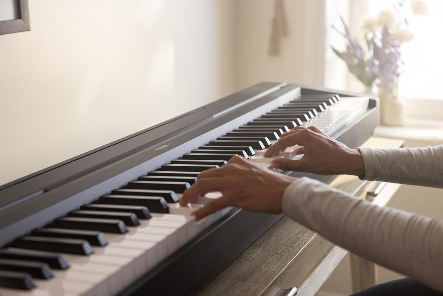 YAMAHA P71 88-Key Weighted Action Digital Piano with Sustain Pedal and Power Supply (Amazon-Exclusive)