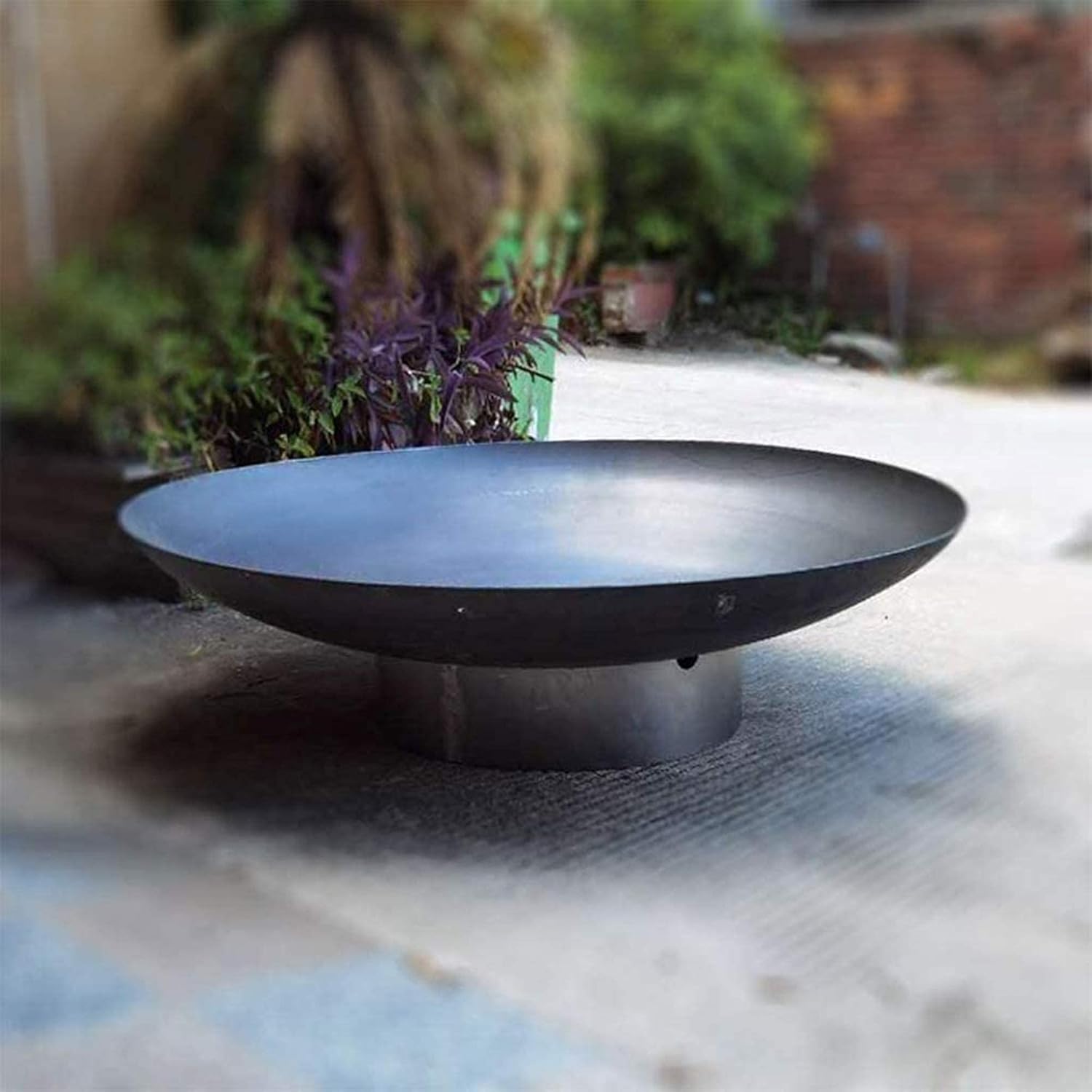 Large Cast Iron Garden Fire Pit Basket for Party,Oversize Round Fire Pit,Outdoor Heater Firebowl Wood Burning,Heavy Duty Metal Fireplace for Charcoal Burning