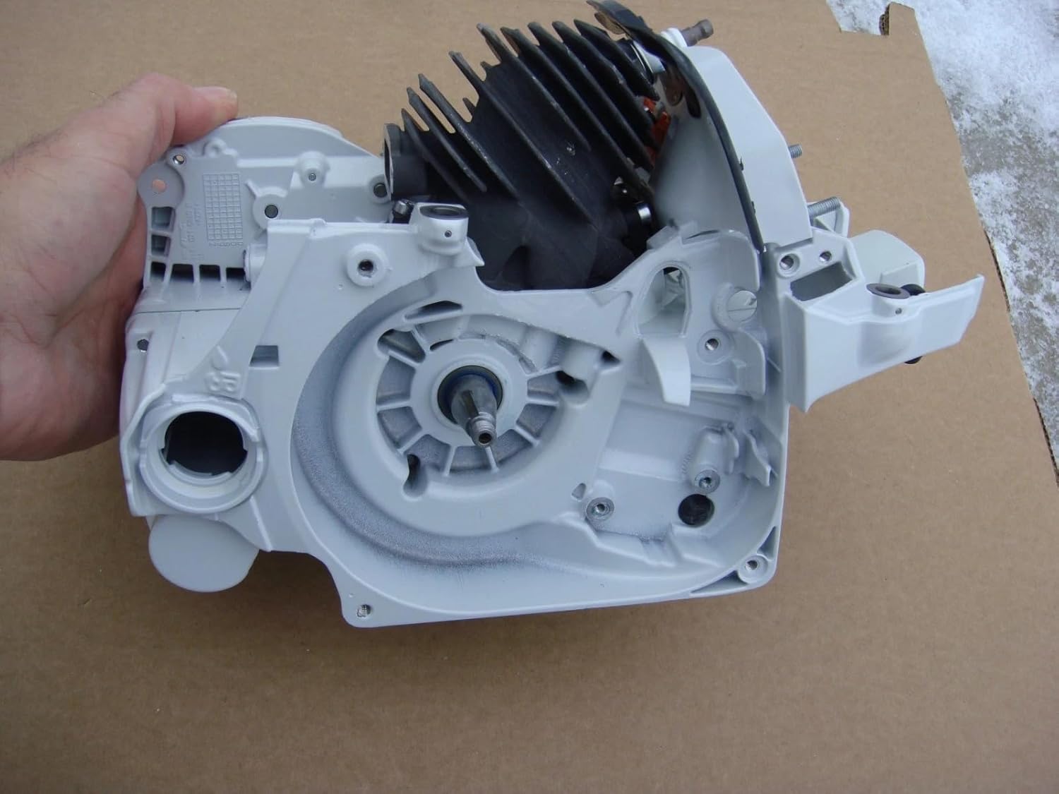 Genuine new MS261 MS261C CHAINSAW CRANKCASE CRANKSHAFT CYLINDER,Replacement for STIHL OEM