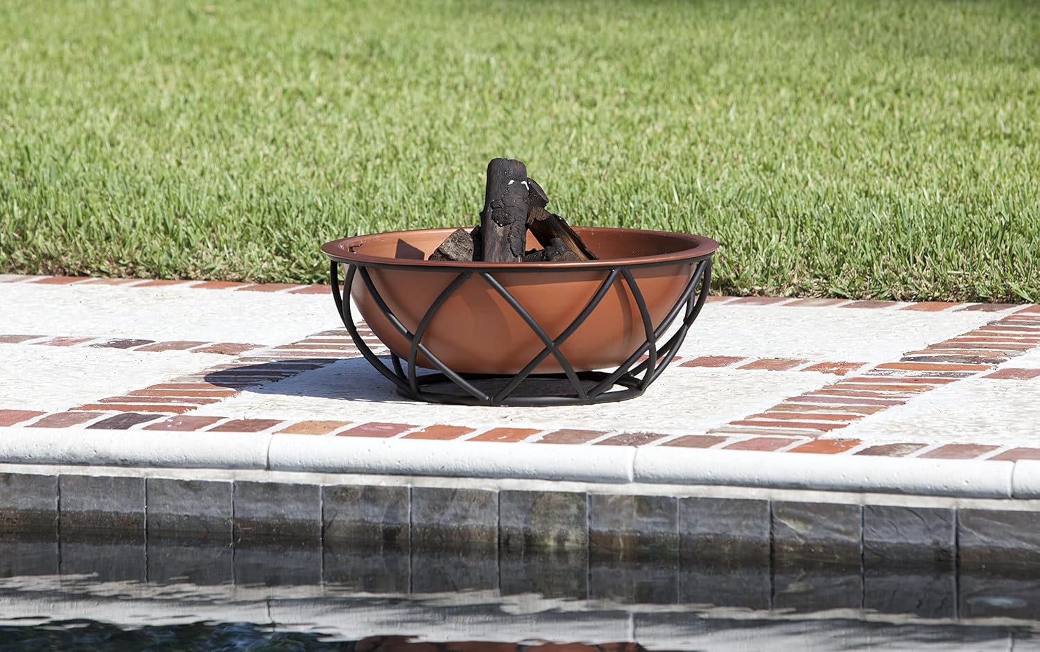 Fire Sense 62241 Fire Pit Barzelonia Copper-Look Wood Burning Lightweight Portable Outdoor Firepit Backyard Fireplace Camping Bonfire Included Screen Lift Tool & Cooking Grate - Round - 26