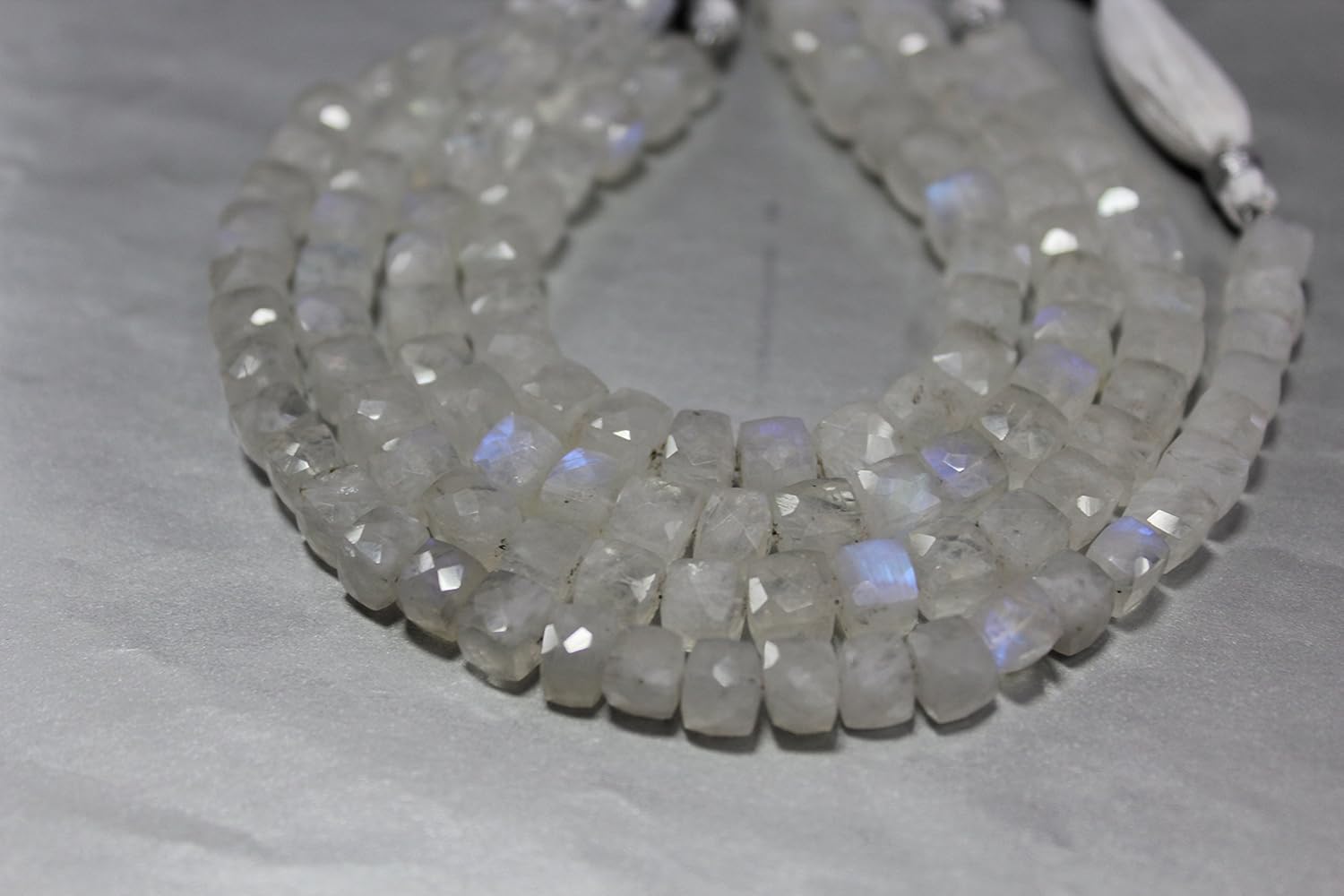 AAA QUALITY RAINBOW MOONSTONE 3D CUBE FACETED LOOSE GEMSTONE BEADS 8