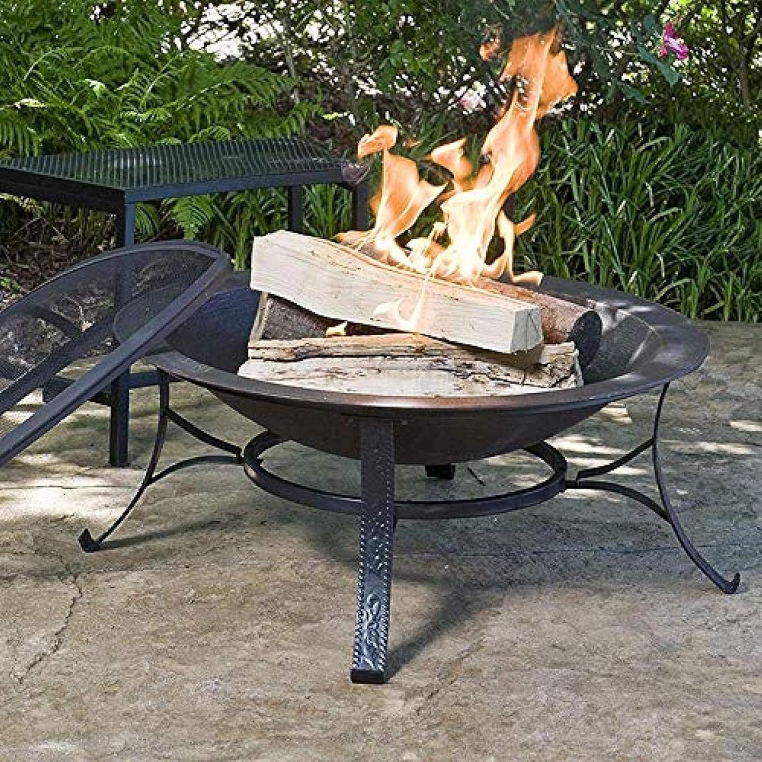 Fire Pit BBQ Grill Fire Bowl Wood Burner Camping Bonfire Garden Patio Outdoor Pit Patio Brazier with Mesh