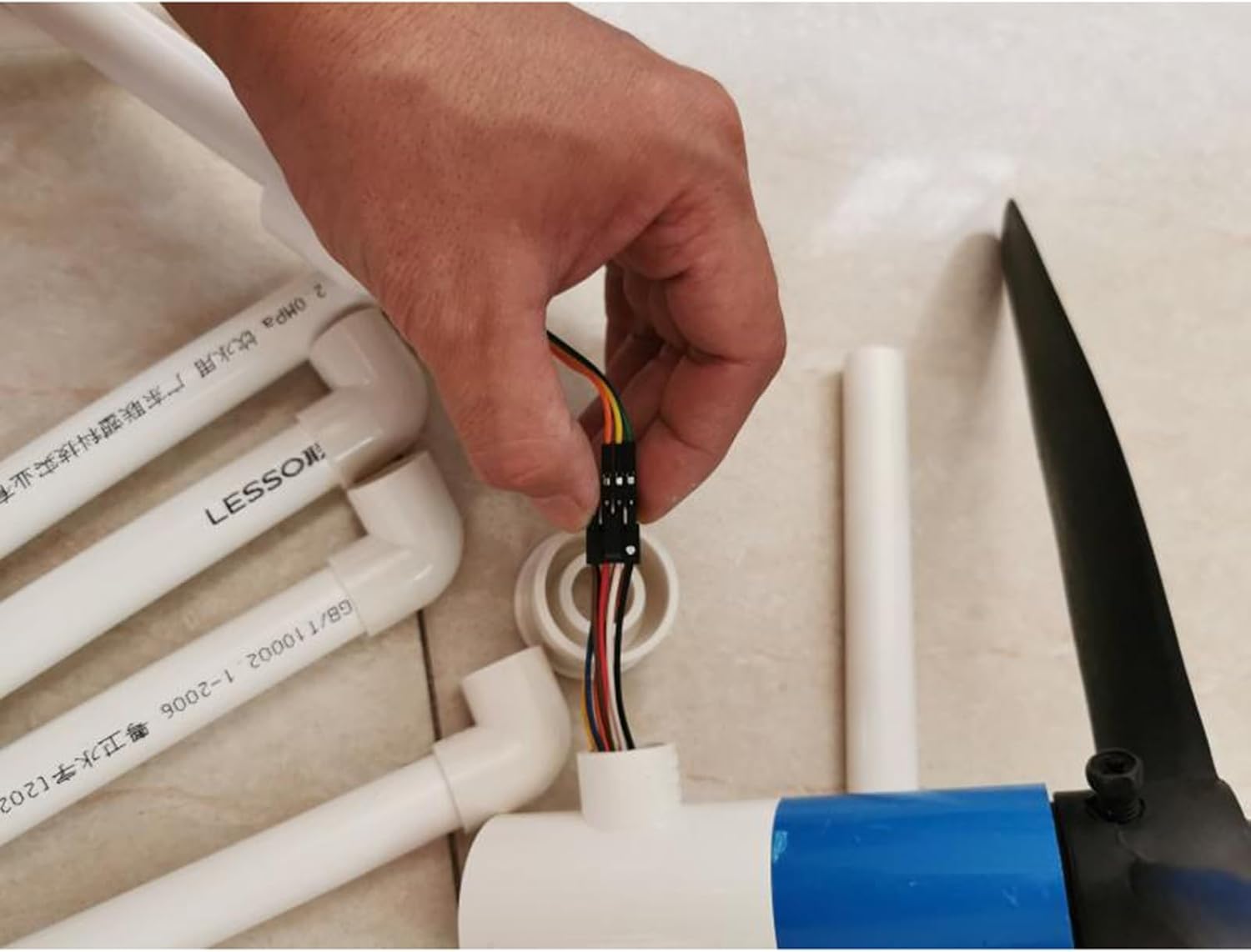 3 Blade Output 2~20V Small Wind Turbine Parts Assembly DIY Homemade Assembly Kit Generator Model with Lights (Color : C)