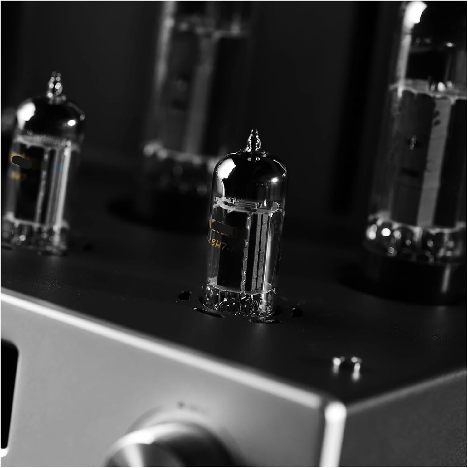 12BH7-AT / ECC99 Vacuum Tube Replaces 12BH7A 6N6 7119 for HiFi Audio Tube Amplifier(4pcs Matched Quad)