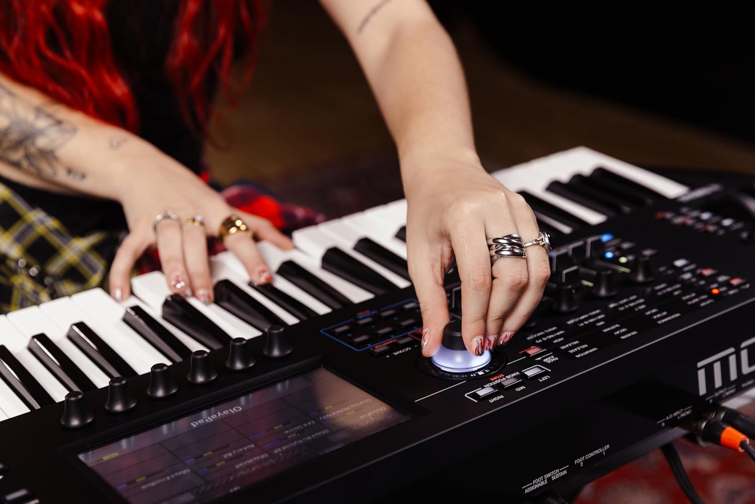Yamaha 76-Key Music Synthesizer with Improved Keyboard Action, Performance Focused for Next Generation Sound Exploration, Expressive Control and Optimized Workflow MODX M7