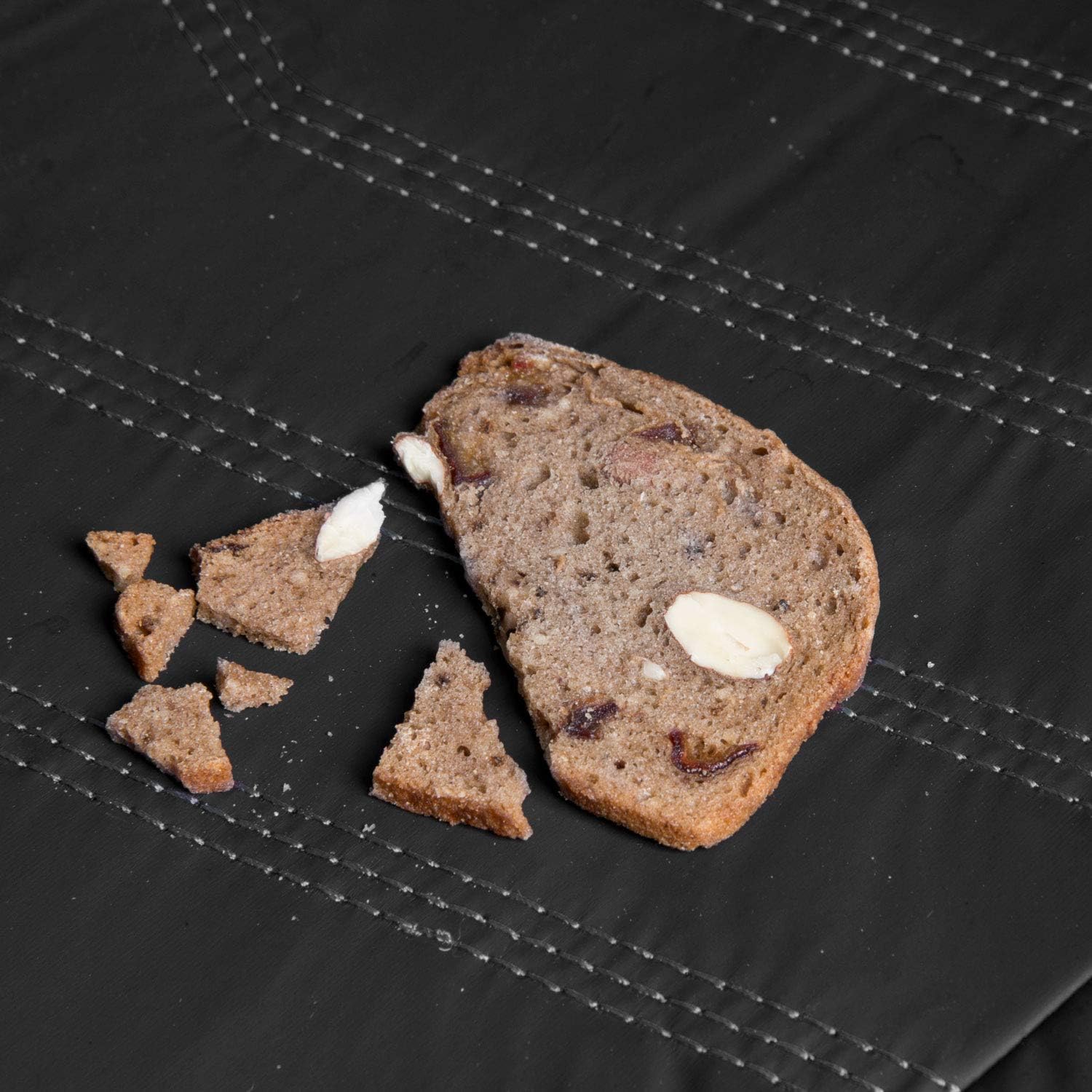 Motor Trend Supersport Faux Leather Front Car Seat Covers and Heavy Duty Floor Mats Set (Front + Rear), Universal Fit for Cars Trucks Vans SUVs - Easy to Install, Soft Comfortable Feel - Charcoal