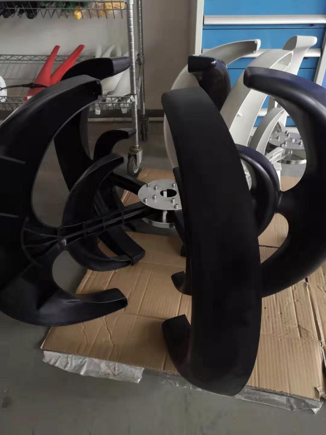 12V 24V 5 Blades Wind Turbine Generator 4000W with Charge Controller for Windmill RV Home Yacht Farm Wind Generator