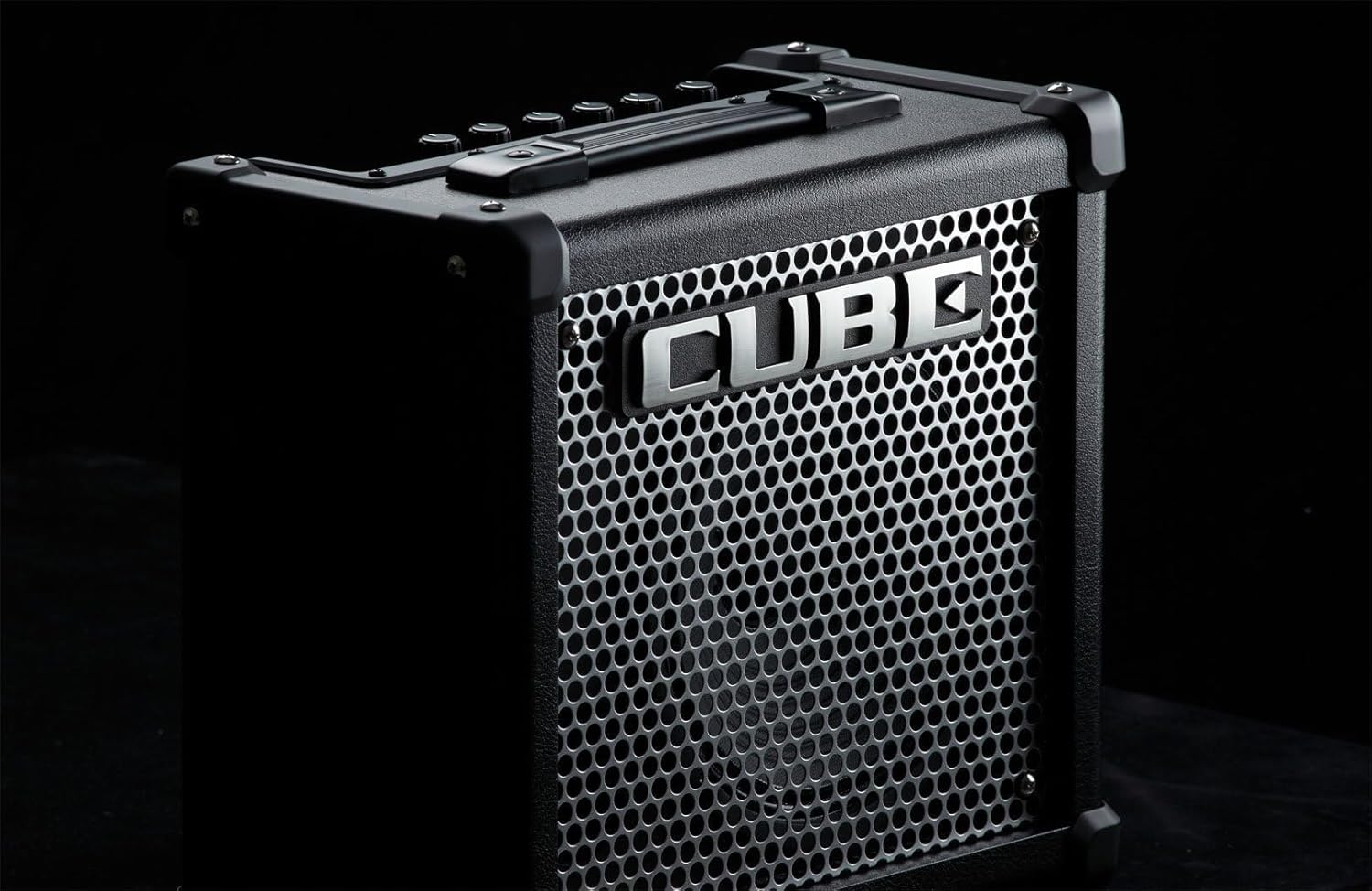 Roland CUBE-10GX 10-Watt Guitar Amplifier (CUBE-10GX)