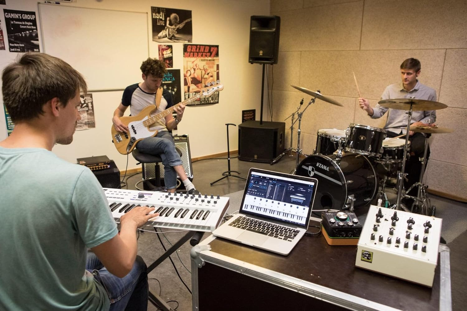 Arturia KeyLab 61 MkII - 61 Key Semi Weighted USB MIDI Keyboard Controller