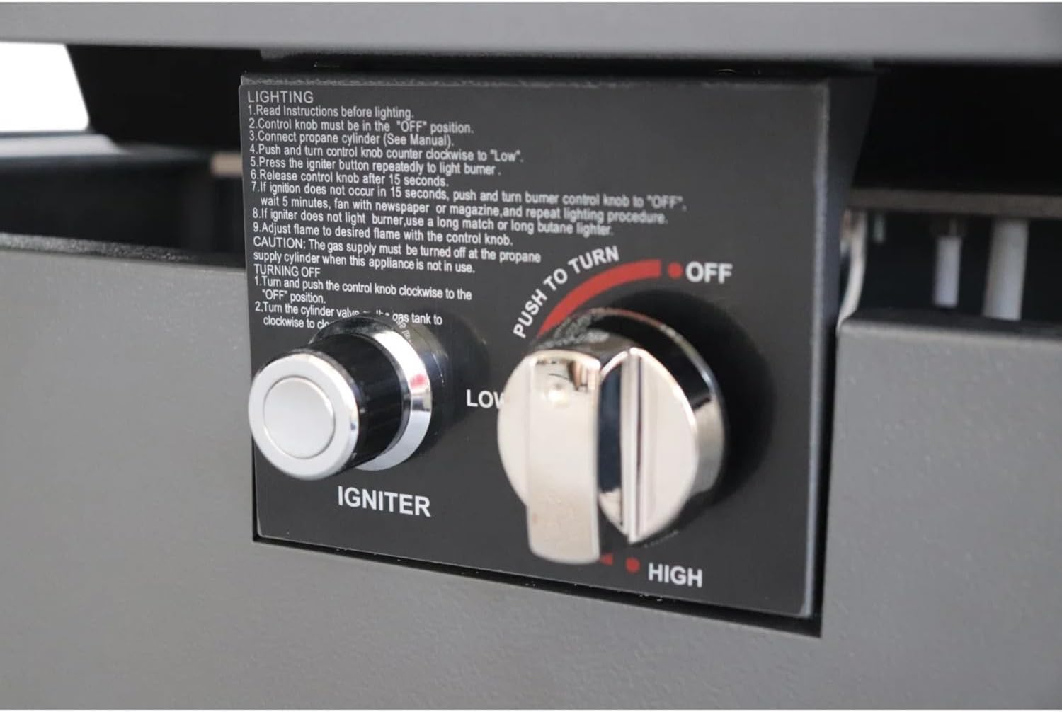 43 Inch Rectangle Propane Fire Pit, Outdoor Fire Pit Table, 50,000 BTU Steel Gas Fire Pits with Lid, Cover and Lava Rock for Outside Patio Deck Garden Backyard - Gray