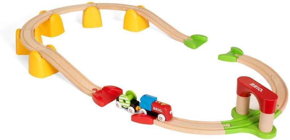 BRIO World 33710 - My First Railway Battery Operated Train Set | 25 Piece Wood Train Set for Toddlers | Inclusive of Accessories and Wooden Tracks | Certified by Forest Stewardship Council
